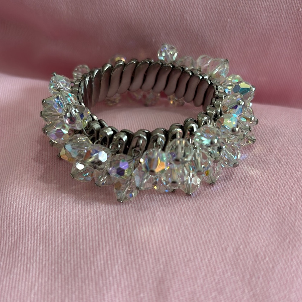 Vintage Aurora Borealis Glass Crystal Expandable Stretch Bracelet